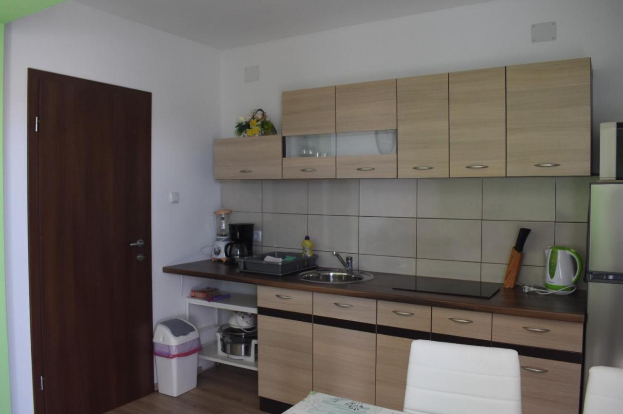 Apartmani Tomljenovic Senj  Buitenkant foto