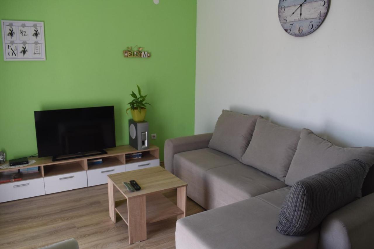 Apartmani Tomljenovic Senj  Buitenkant foto