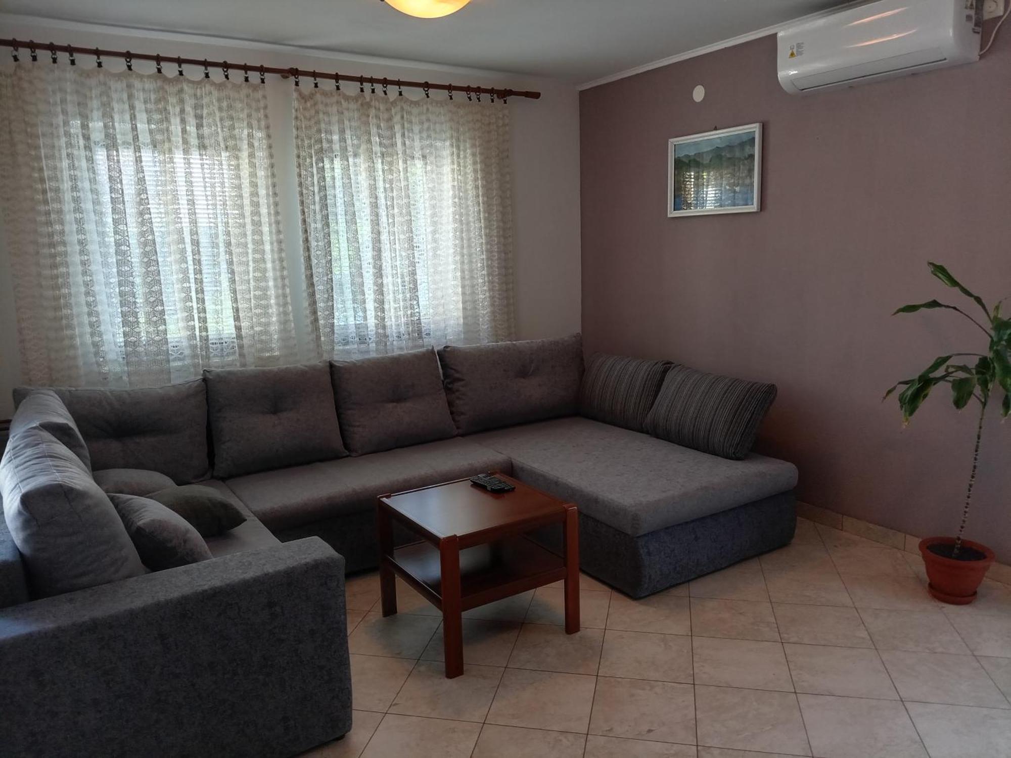 Apartmani Tomljenovic Senj  Kamer foto