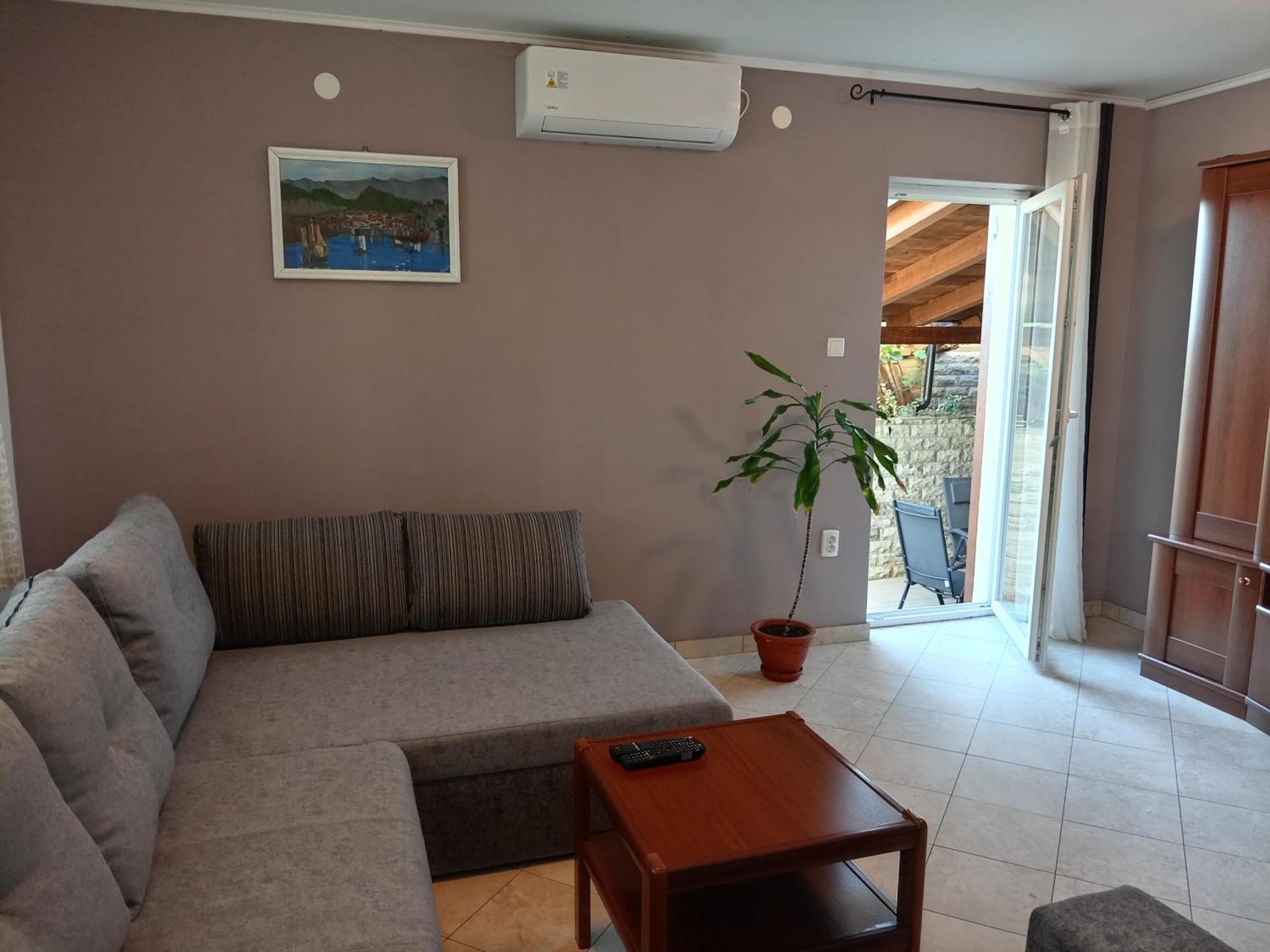 Apartmani Tomljenovic Senj  Kamer foto