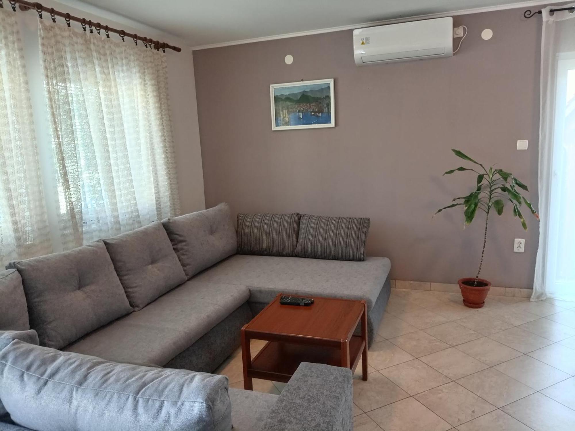 Apartmani Tomljenovic Senj  Kamer foto