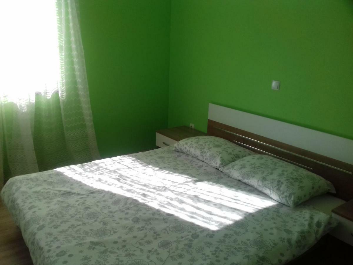 Apartmani Tomljenovic Senj  Buitenkant foto