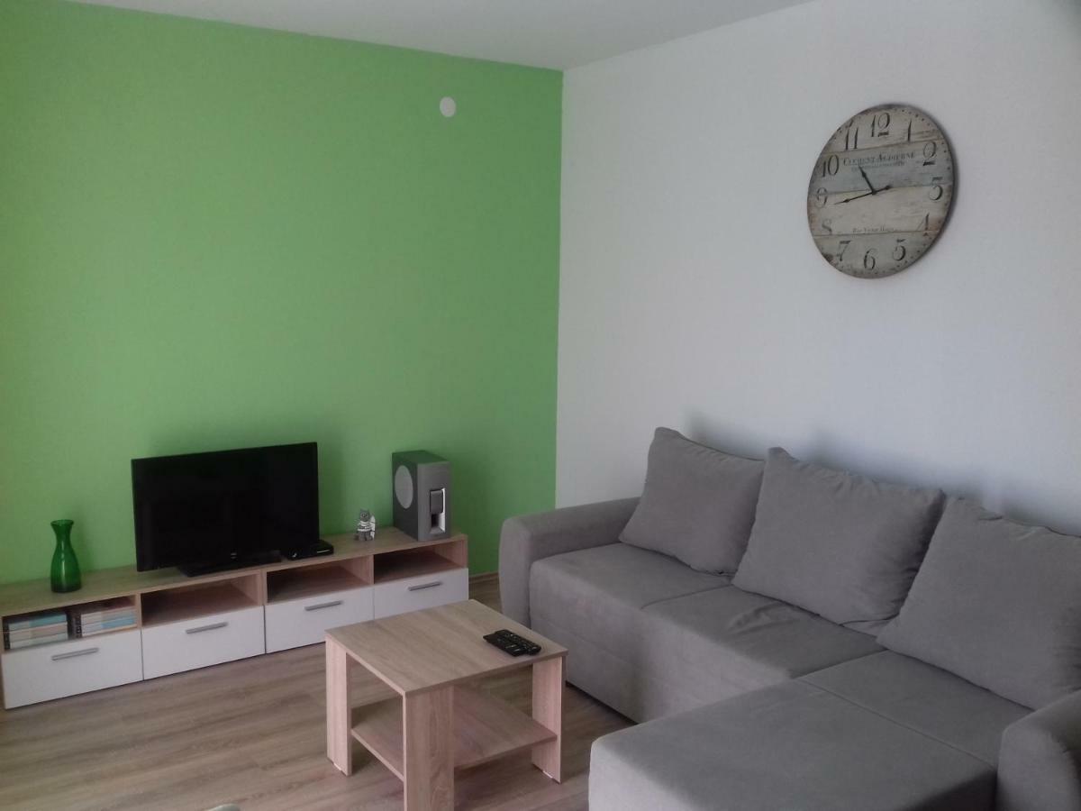 Apartmani Tomljenovic Senj  Buitenkant foto